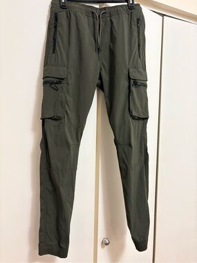 H&M Men’s Dark Khaki Green Skinny Fit Nylon Cargo Tech Jogger Pants Size XS
